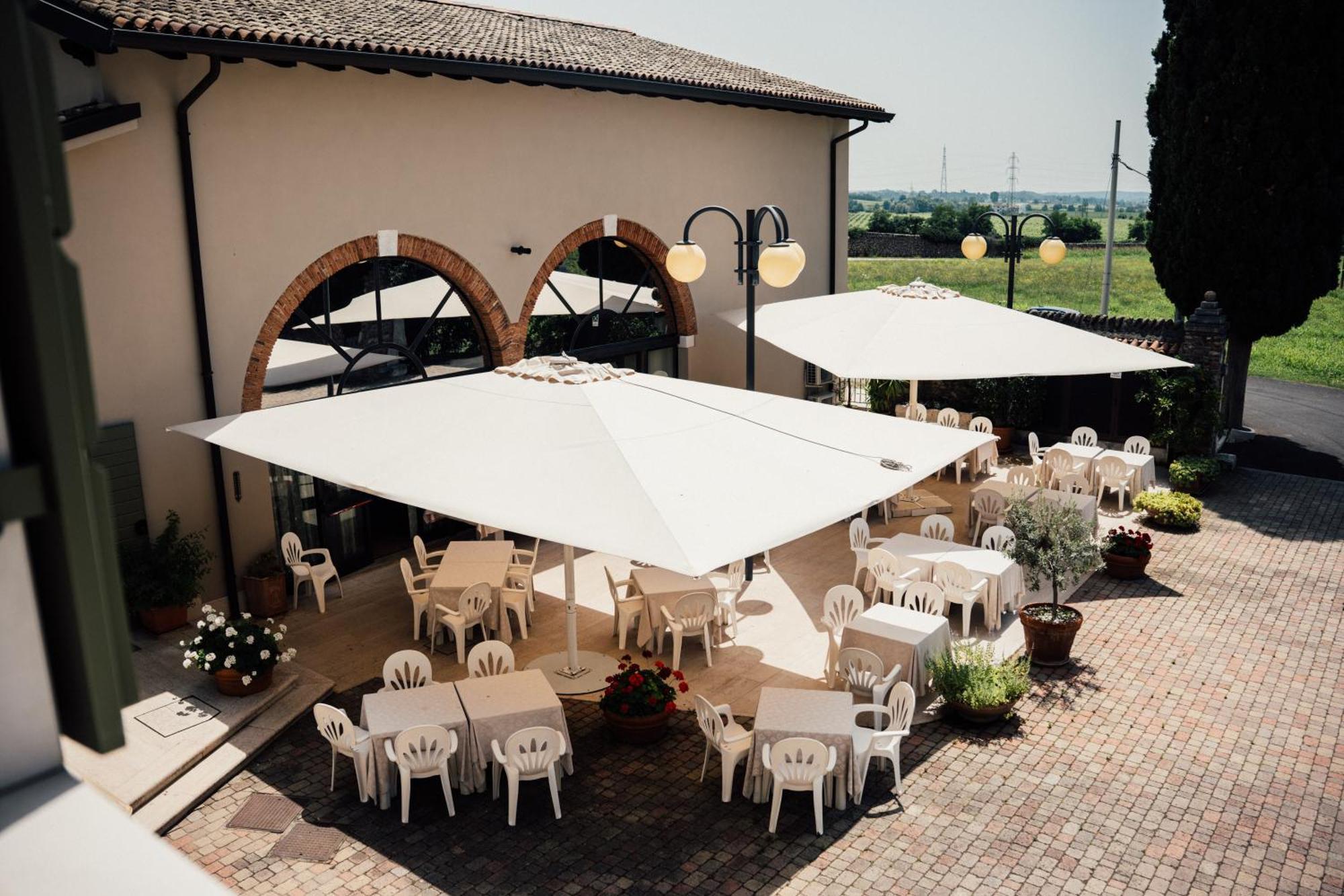 Albergo La Meridiana Castelnuovo del Garda Luaran gambar